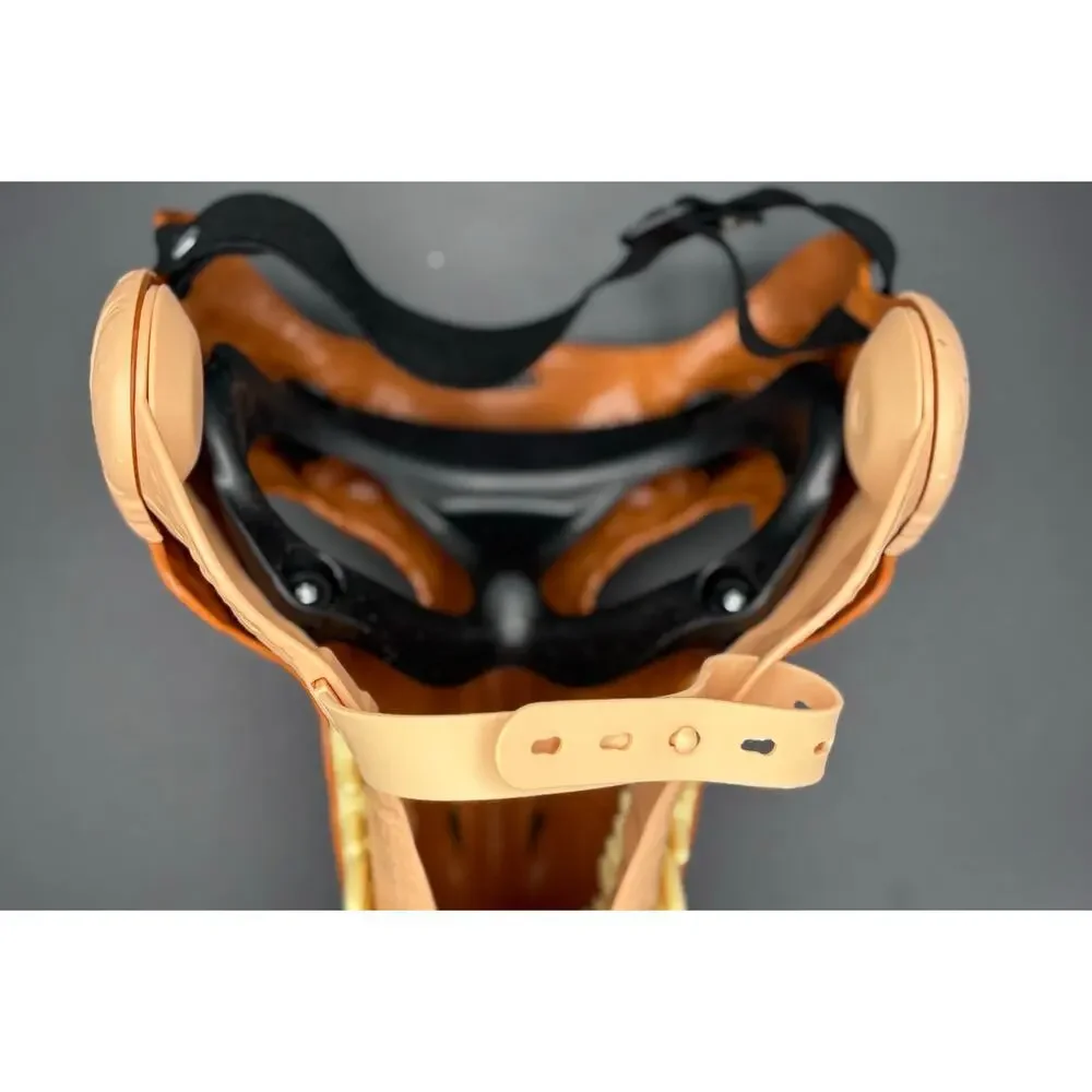 Jurassic World Tyrannosaurus Rex Chomp 'N Roar Mask Kids Toy Dinosaur Open Jaw!